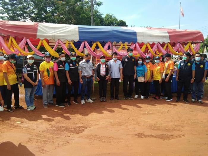 งานประเพณีเเข่งขันเรือยาว 